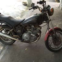 出售YAMAHA XS250 半尸体