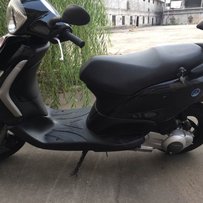 东莞出售1 3年比 亚 乔  f l y 125。。