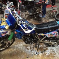 番禺代友出售一部川崎KLR250林道越野车