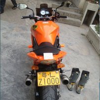 惠州市区48000出售09Z1000和BMW越野鞋