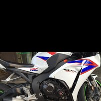 深圳一口价58000出12CBR1000
