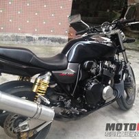 云浮新兴县城出售cb400 vtec1 15000元 求秒杀