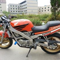 代友出售本田250街车