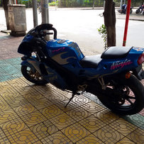 代友出售ZXR250
