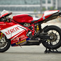 代售 Ducati 749R
