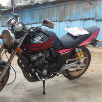 本田CB400