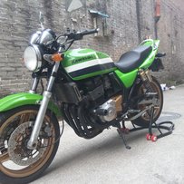 KAWASAKI 97 ZRX400
