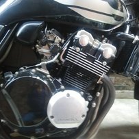 代伖出CB4002代