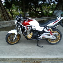 出售CB1300