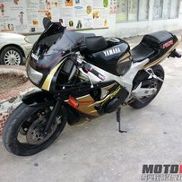 帮车友卖台FZR400跑车