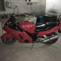 广州花都狮岭个人出本田黑鸟1100