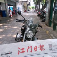 ｛重新发帖｝江门代友出08BMWR1200R  原厂最高配 让个路费接个小刀