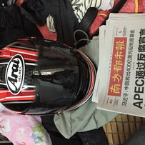 最后降价出售 Arai RX-7RR5 同 agv 两个 一个全新 一个带过一次 头盔