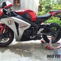 佛山出09CBR1000 自刀2000