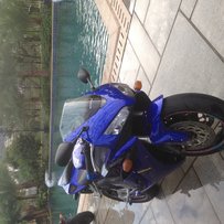 换车需要急放一手水CBR1000不刀。