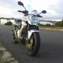 江门出售两台06电喷肌肉型的街车！川崎ER-6N&雅马哈FZ6N