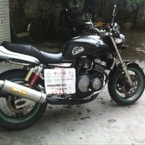 中山出售本田CB400一部