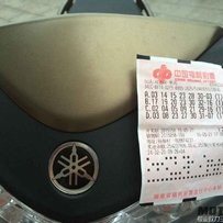 13年黑金纪念版迅鹰 125