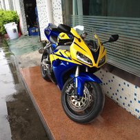 CBR1000