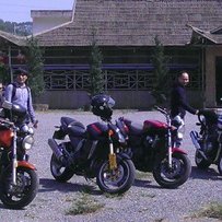98FZ400已出！谢谢摩托坊 ！请删帖！