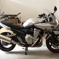 09铃木gsf1250s ABS 匪王