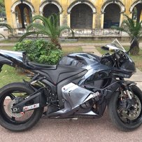 精品09 CBR600