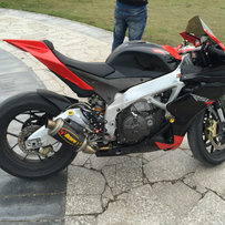 GZ代友出售10款  Aprilia rsv4