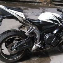 帅帅得07F5 CBR22