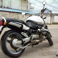 宝马一台1100cC